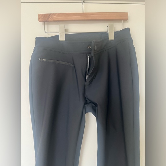 Obermeyer softshell ski pants, size 6, length short. - Picture 3 of 3